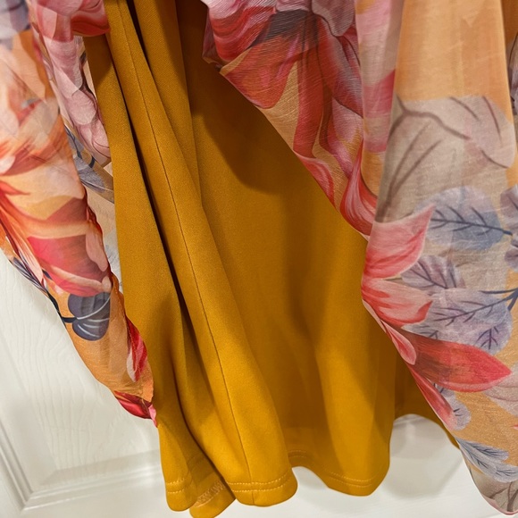 Sold NEW chiffon mock neck elegant floral puff sleeve dress - Picture 5 of 7